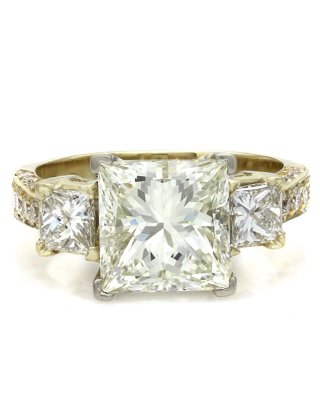 Princess Diamond Solitaire Ring in 18k Yellow Gold - Image 2
