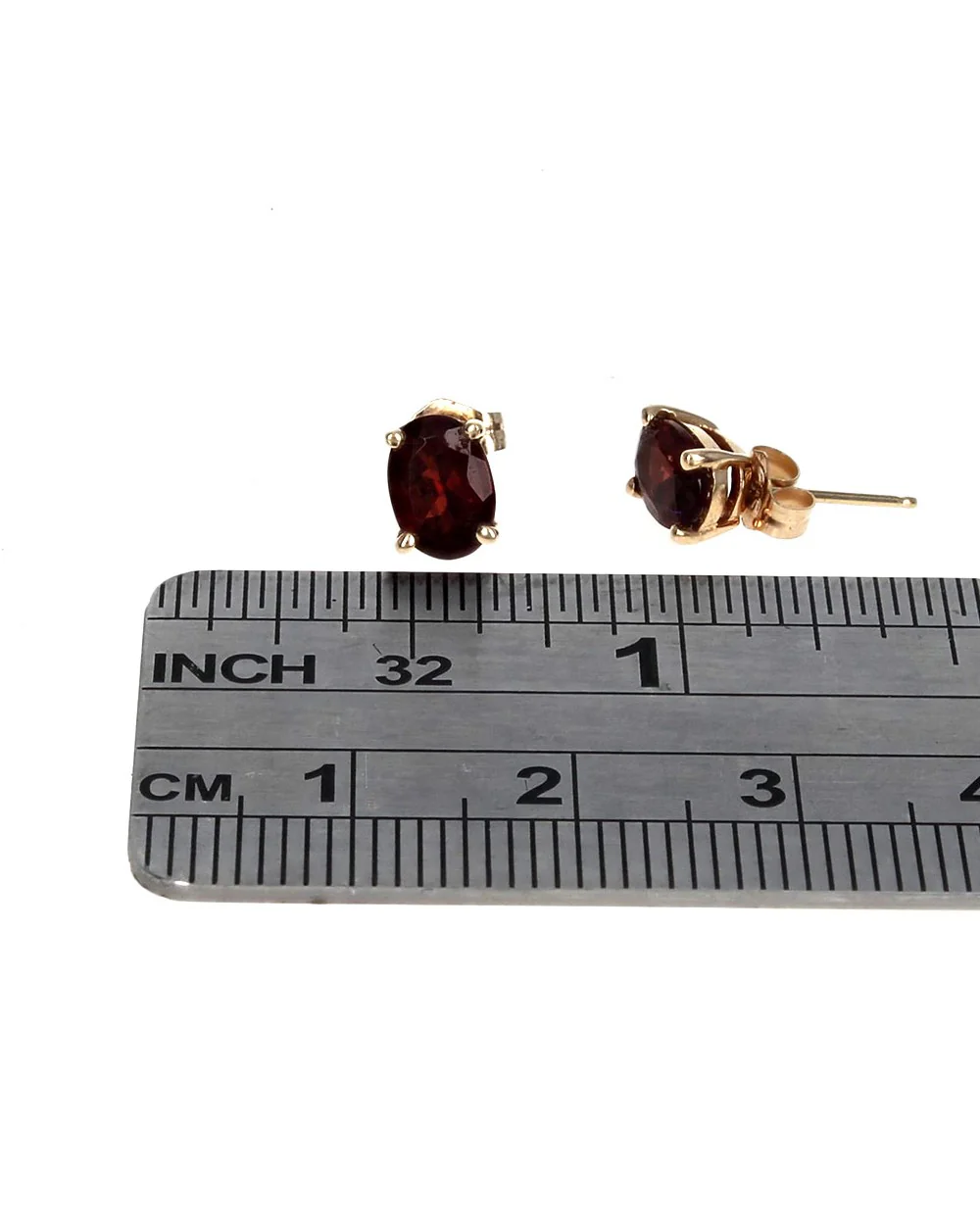 Pyrope Garnet Stud Earrings in Yellow Gold - Image 2