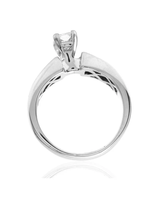 Radiant Diamond Solitaire Ring with Princess Accents - Image 4