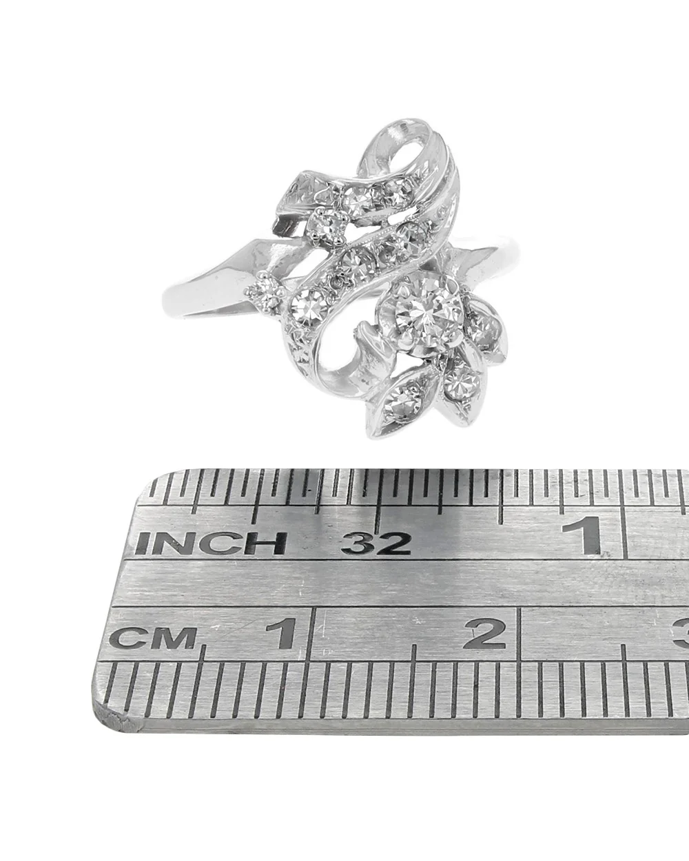 Ribbon Motif Diamond Ring in Gold - Image 3