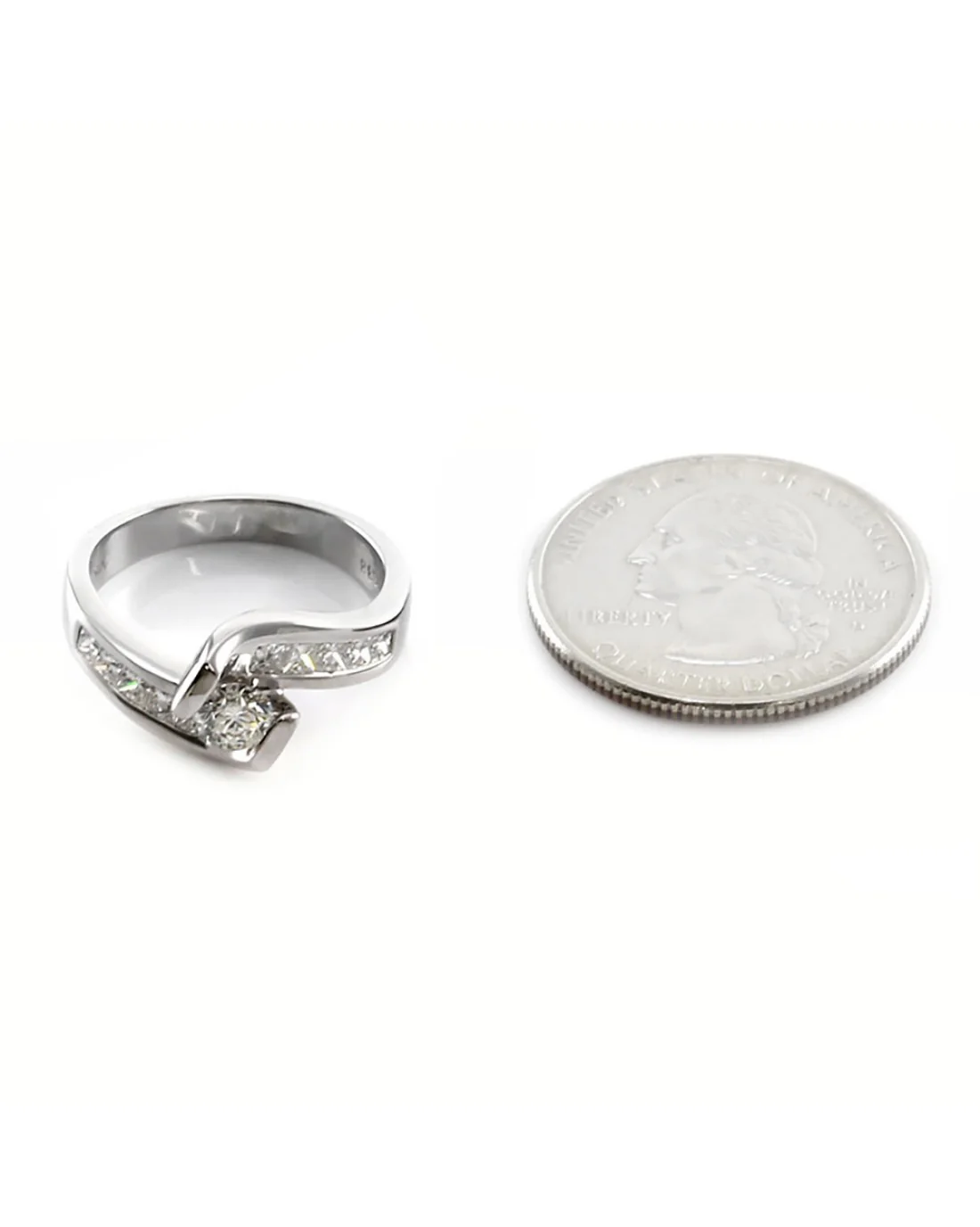 Round and Princess Cut Diamond Bypass Ring - Image 3