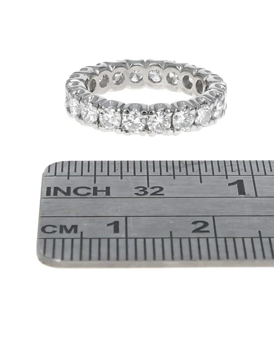 Round Brilliant Cut Diamond Eternity Band in Platinum - Image 3
