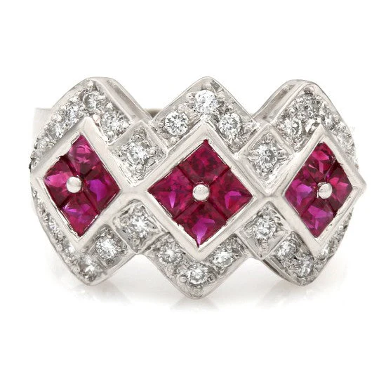 18K White Gold Round Diamond and Square Ruby Fashion Ring with Angular Design - Image 2
