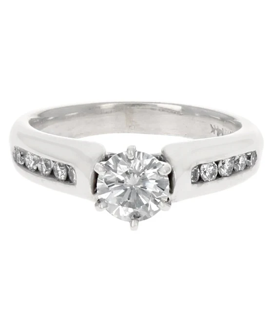 Round Diamond Engagement Ring in White Gold - Image 2