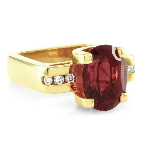 18K Yellow Gold Rubellite and Diamonds Ring