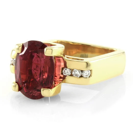 18K Yellow Gold Rubellite and Diamonds Ring - Image 2