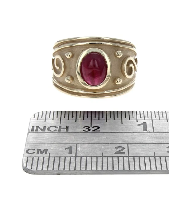 Ruby Cabochon Scroll Accent Ring in Yellow Gold - Image 3