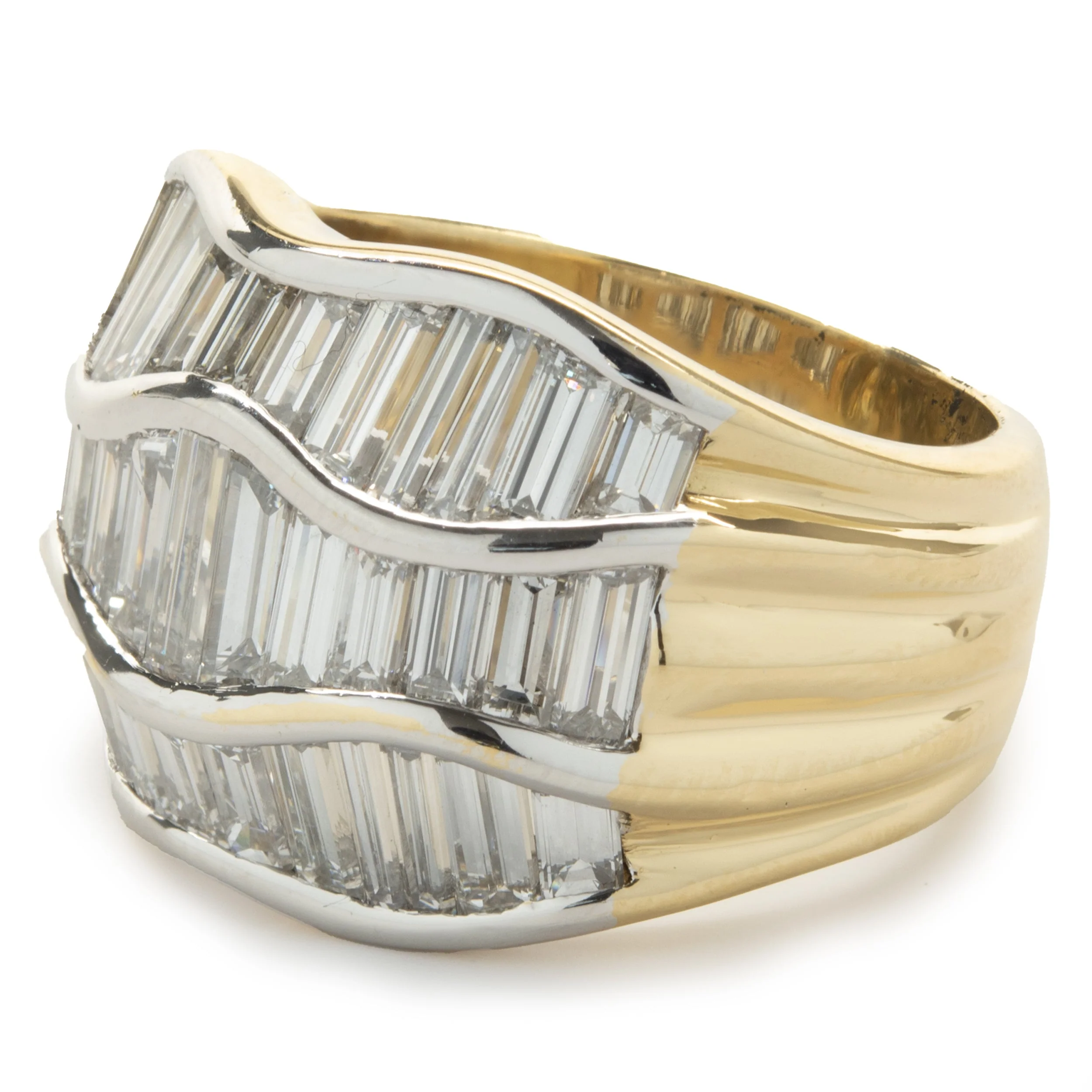 Salavetti 18 Karat Yellow Gold Channel Set Baguette Diamond Band - Image 2