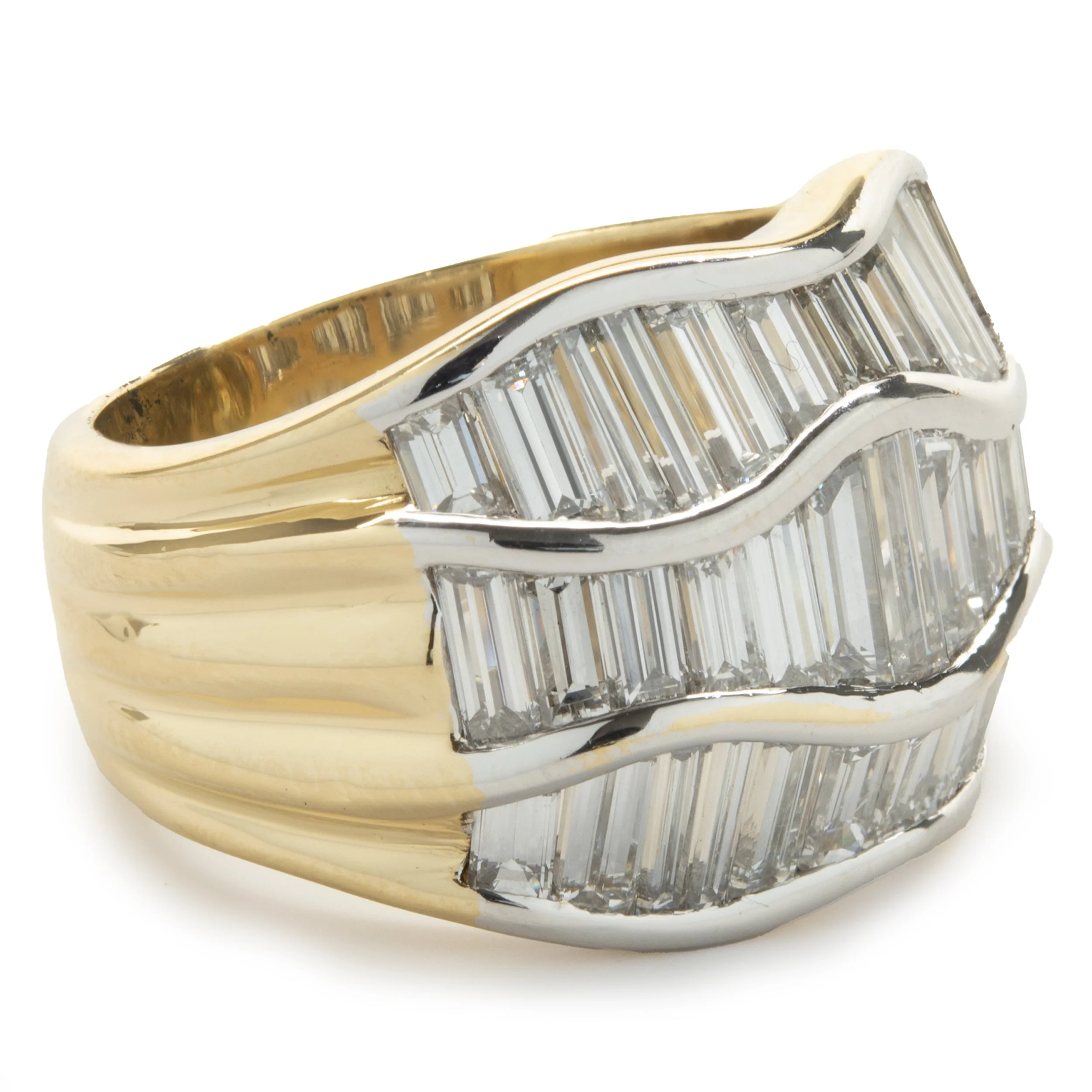 Salavetti 18 Karat Yellow Gold Channel Set Baguette Diamond Band - Image 3
