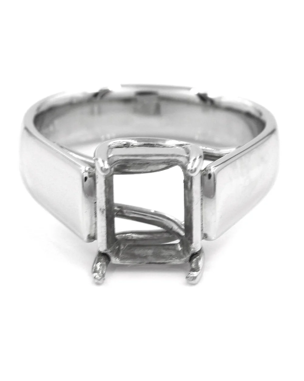 Solitaire Ring Mounting in Platinum - Image 2