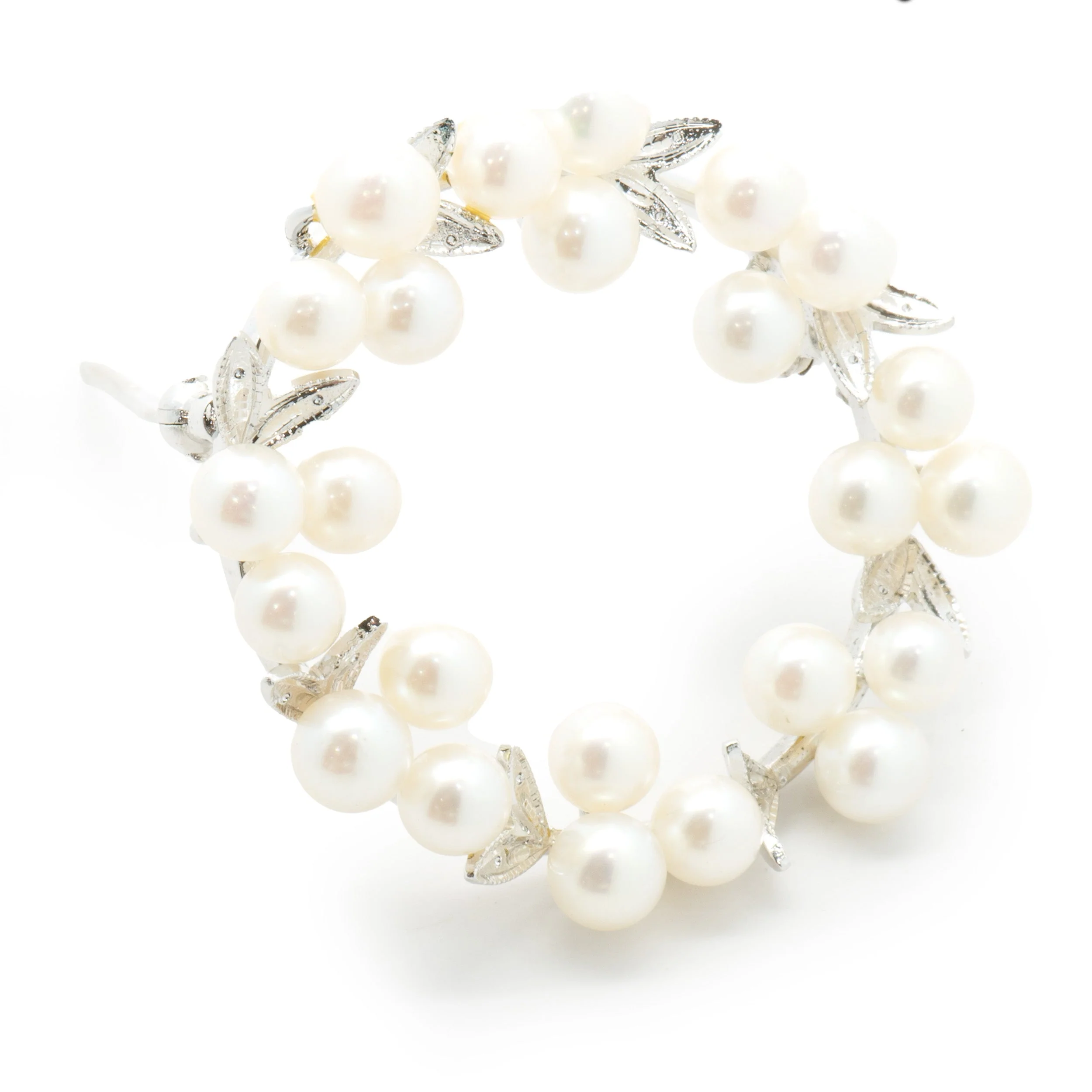 Sterling Silver Pearl Wreath Pin - Image 4