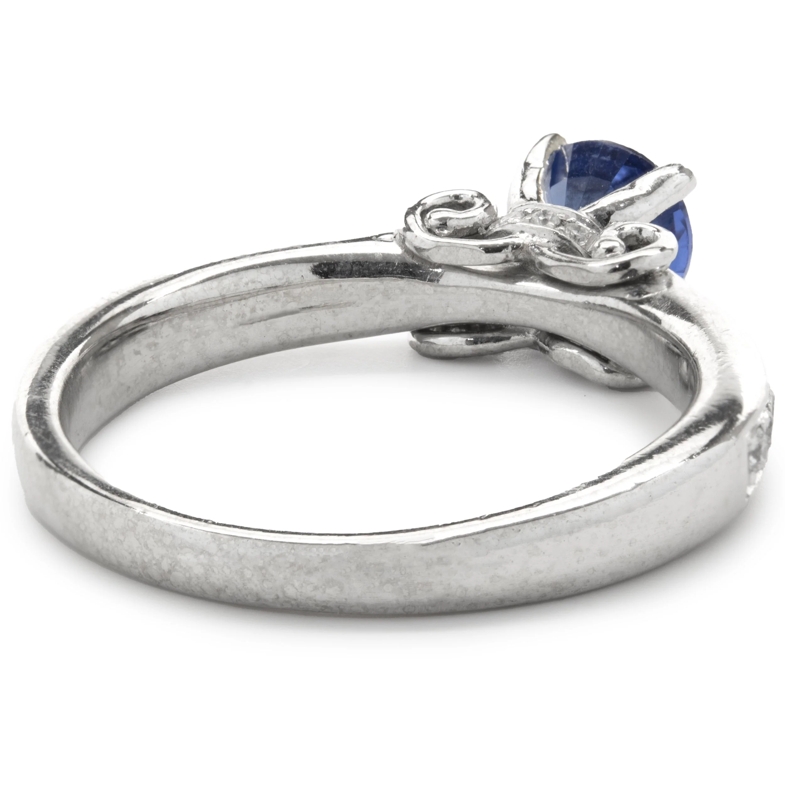 Tacori Platinum Lab Grown Sapphire and Diamond Ring - Image 4
