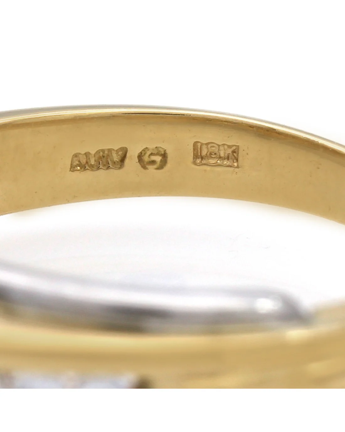 Tanzanite and Diamond Ring in 2 Tone Gold - Image 3