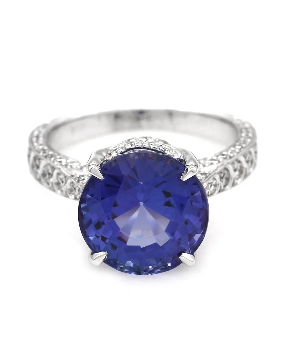 Tanzanite and Diamond Ring in Gold - Image 2