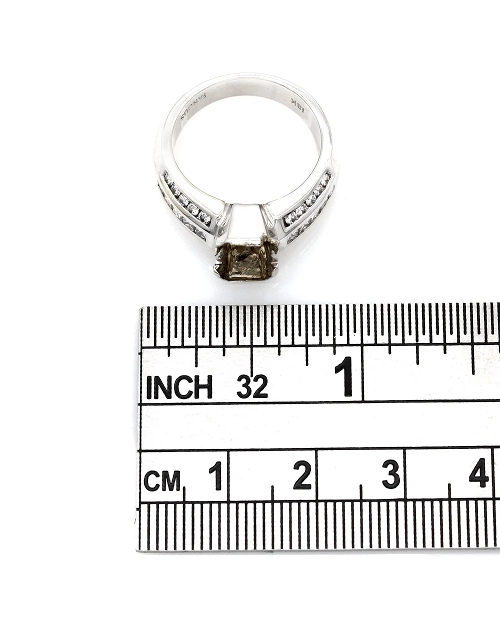 Three Row Channel Set Diamond Mounting in Gold - Image 2