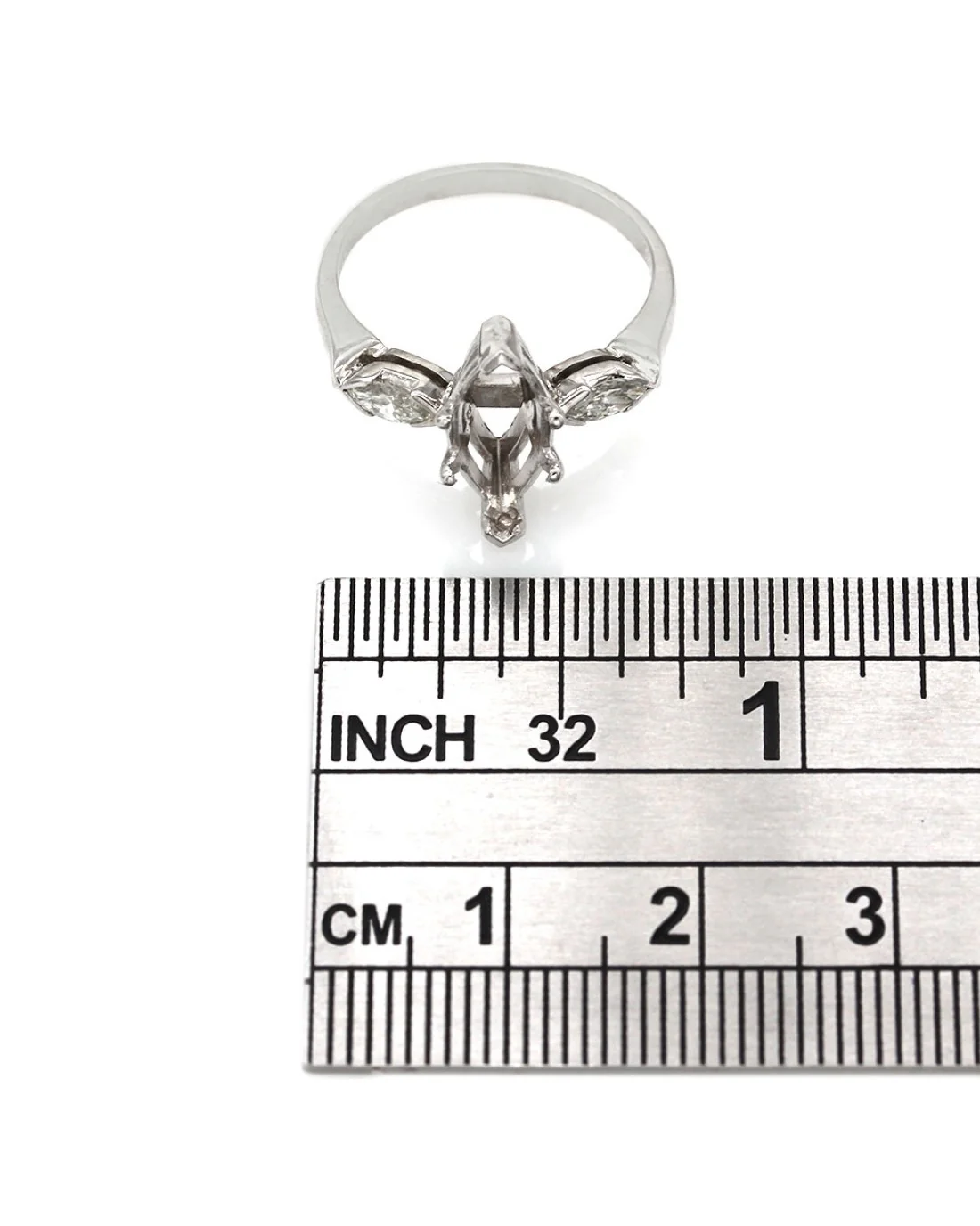 Three Stone Diamond Mounting in Platinum - Image 3
