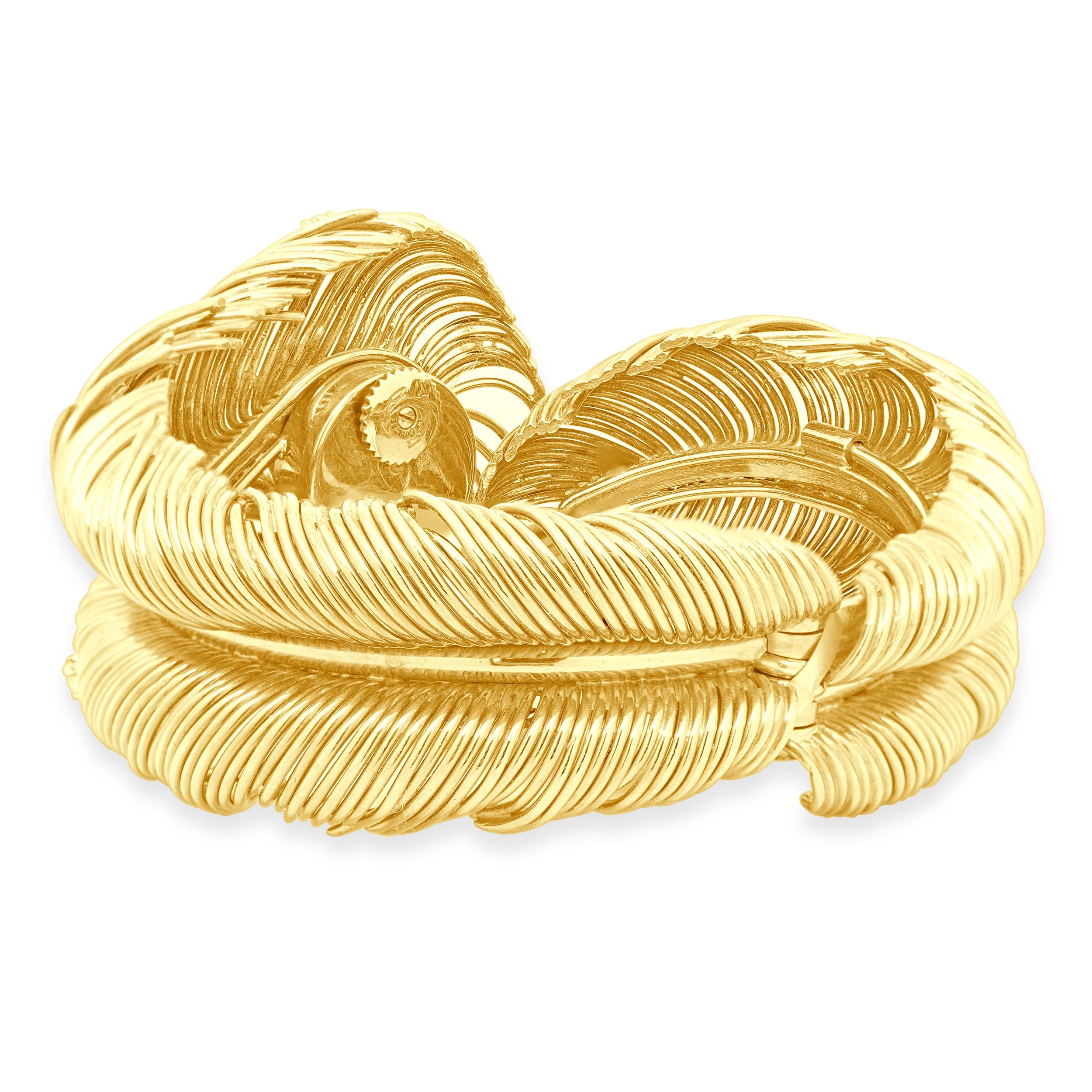Tiffany & Co. 18K Yellow Gold Wire Bangle Watch 35mm - Image 4