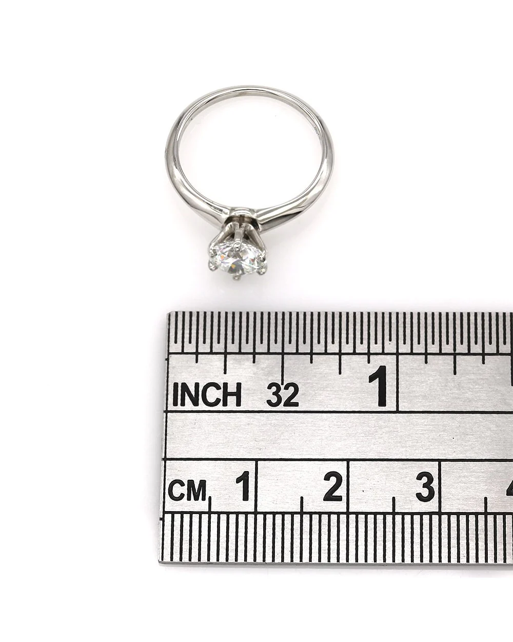 Tiffany & Co Diamond Solitaire in Platinum - Image 3