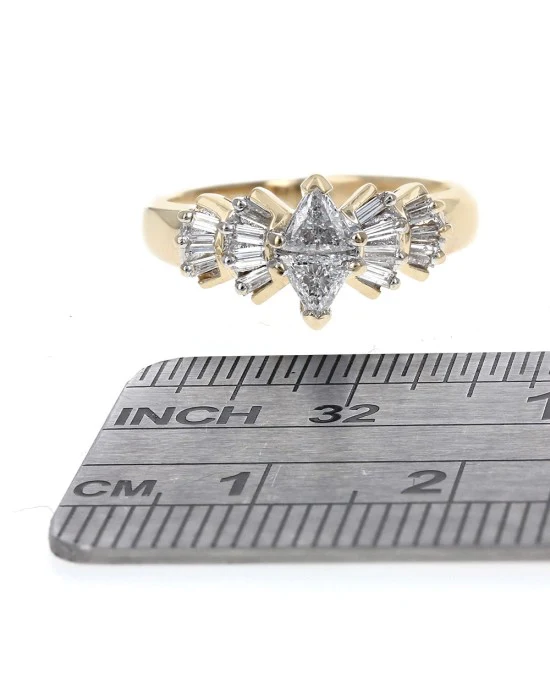 Trilliant and Baguette Cut Diamond Ring in Yellow Gold - Image 3
