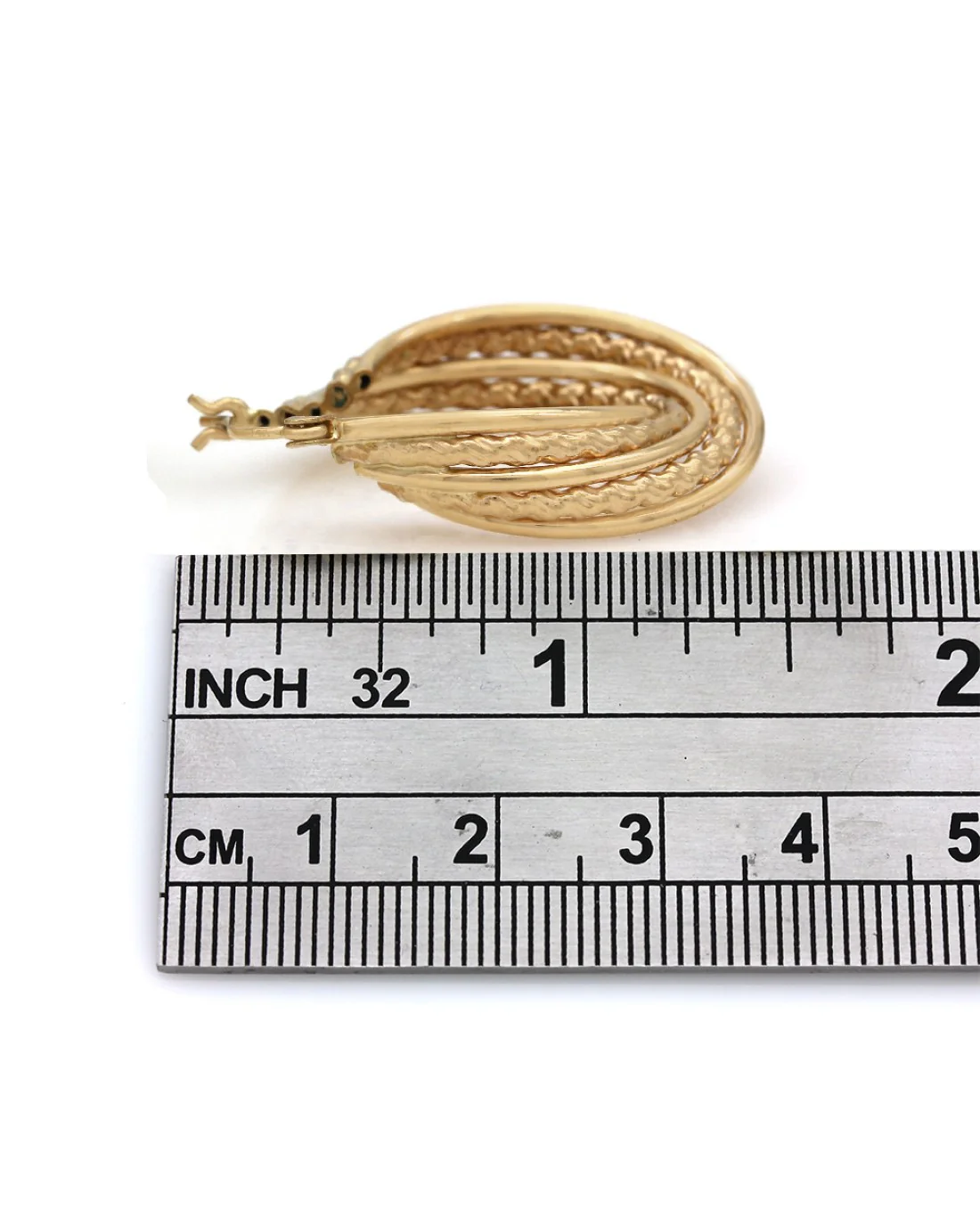 Twisted Rope Motif Earrings in Yellow Gold - Image 3