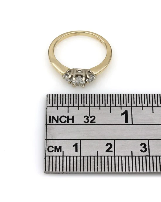 Two Tone 3 Stone Diamond Ring - Image 3