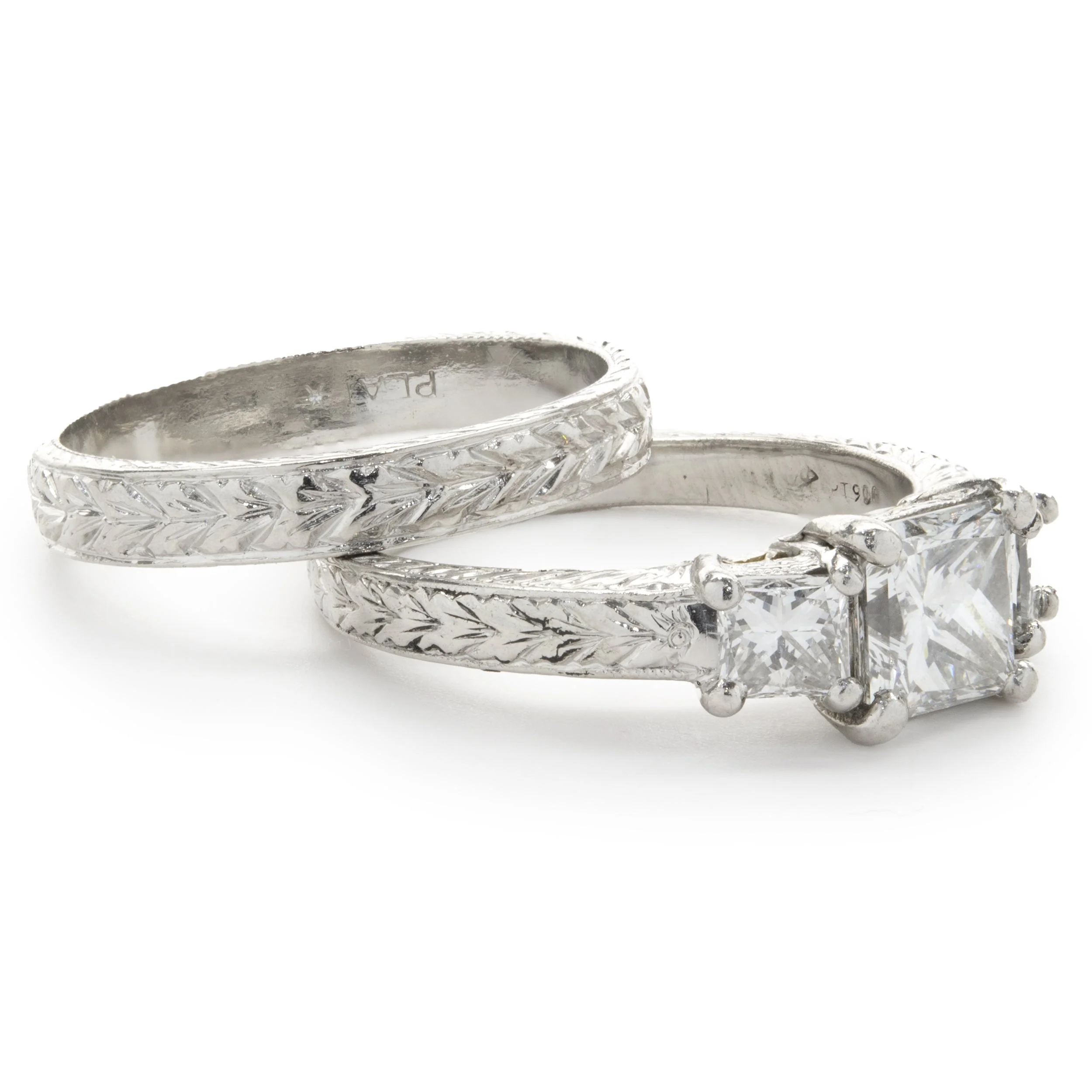 VARNA Platinum Princess Cut Diamond Wedding Set - Image 2