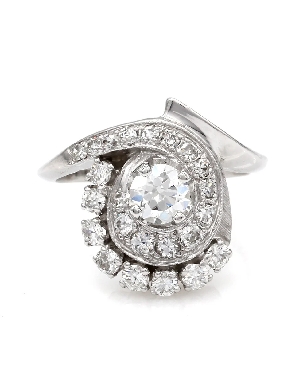 Vintage Diamond Swirl Ring in Gold - Image 2