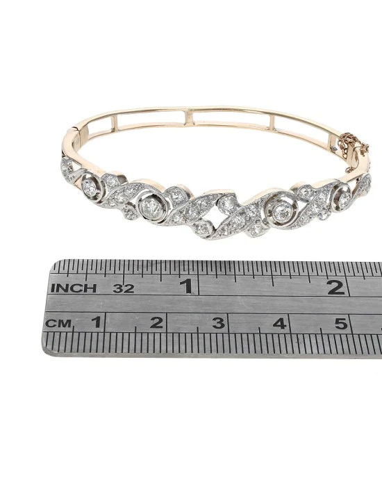 Vintage Diamond XO Hinged Bangle Bracelet in White and Yellow Gold - Image 3