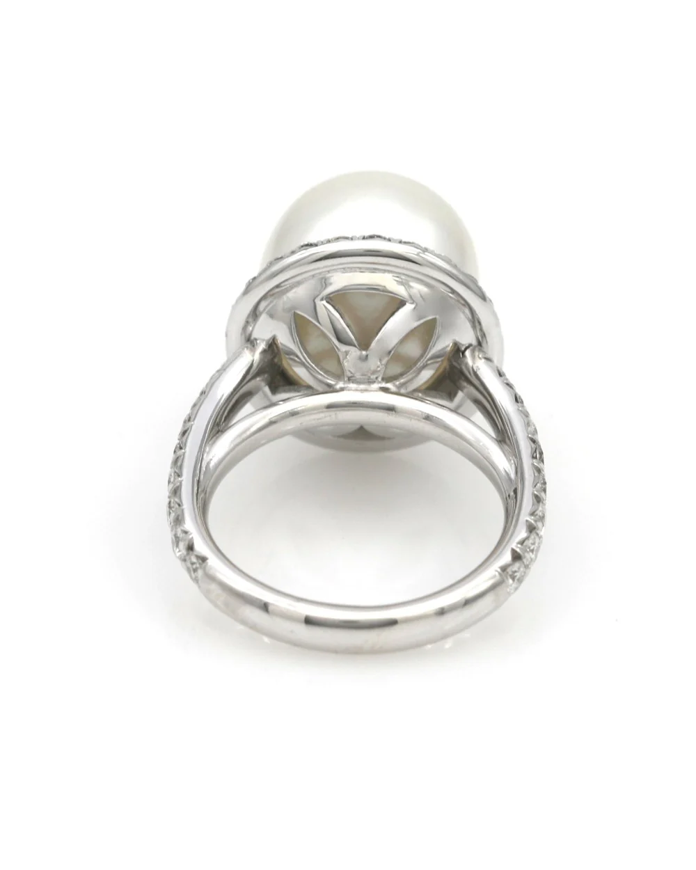 White South Sea Pearl and Diamond Halo Fashion Ring - Image 3