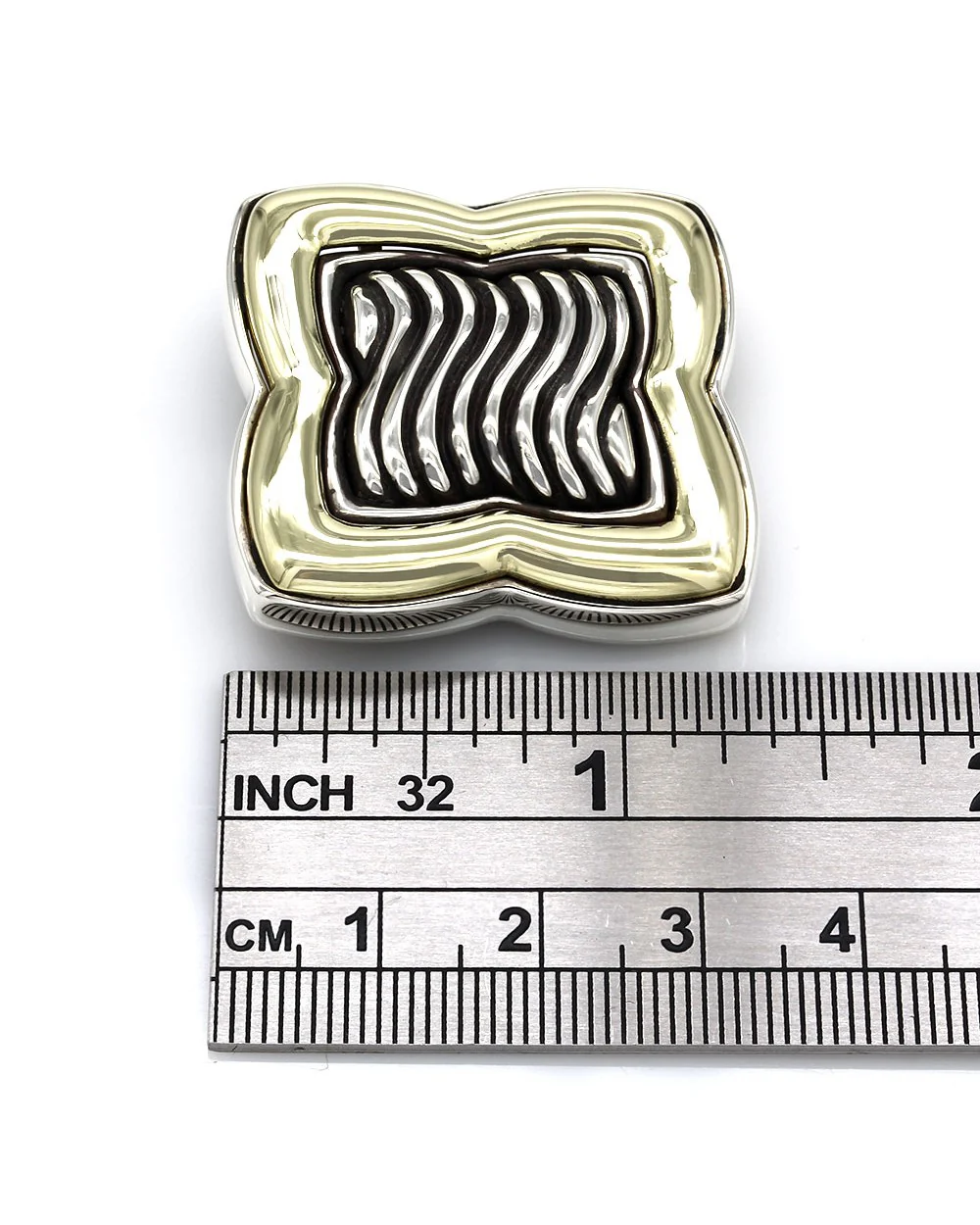 Yurman Quatrefoil Pin Brooch in Silver and Gold - Image 3